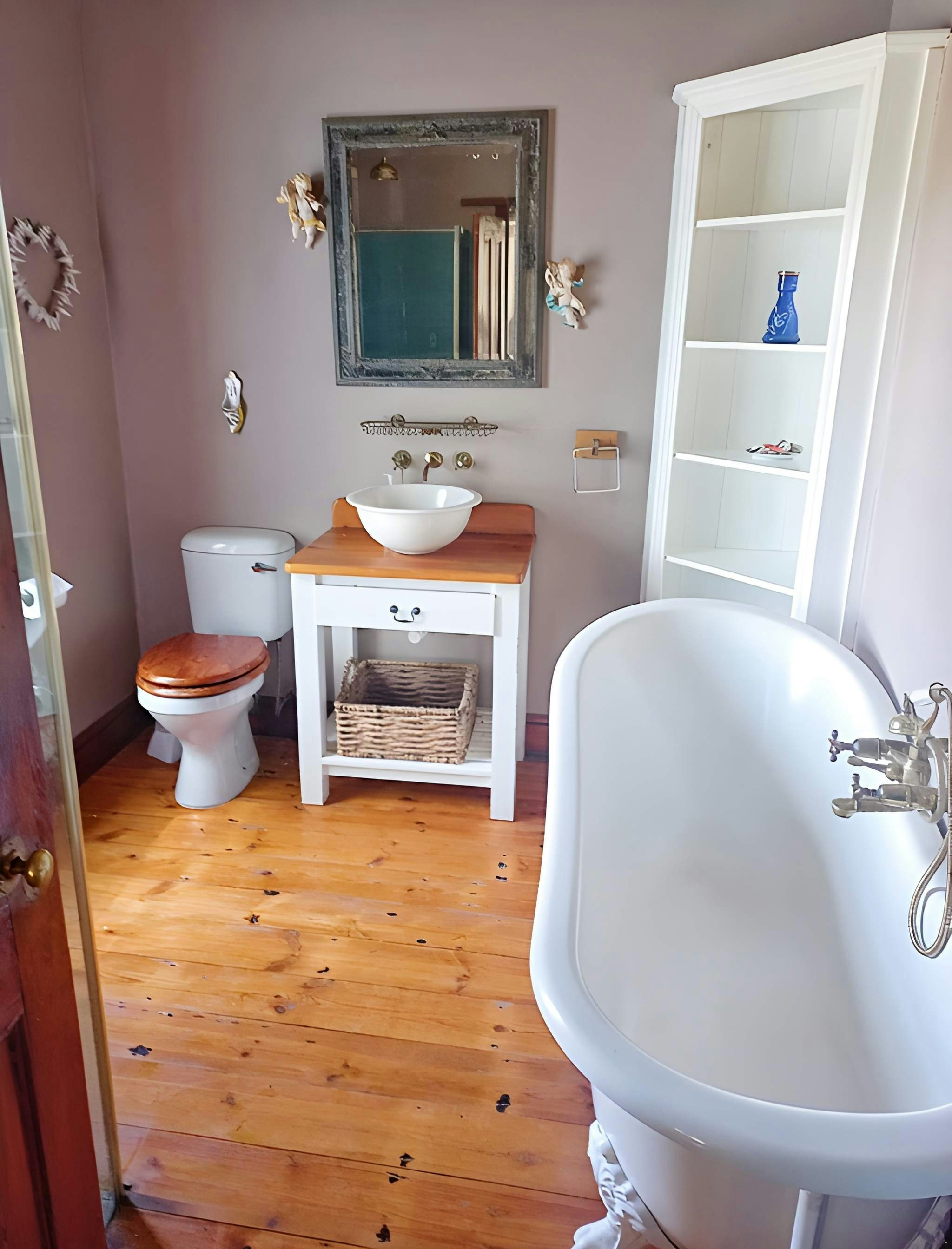 Heritage house image no 20 of 21