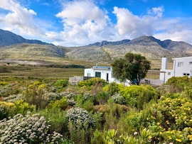 Overberg Accommodation at La Nature | Viya