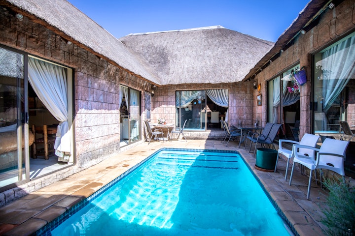 Pretoria Accommodation at Thatch Haven Guesthouse | Viya