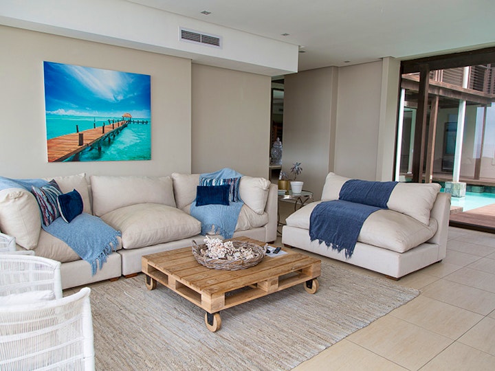 KwaZulu-Natal Accommodation at The Ultimate Beachfront Home | Viya