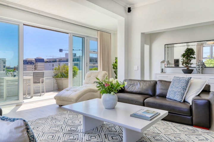 Cape Town Accommodation at Elegant Seaview Home | Viya