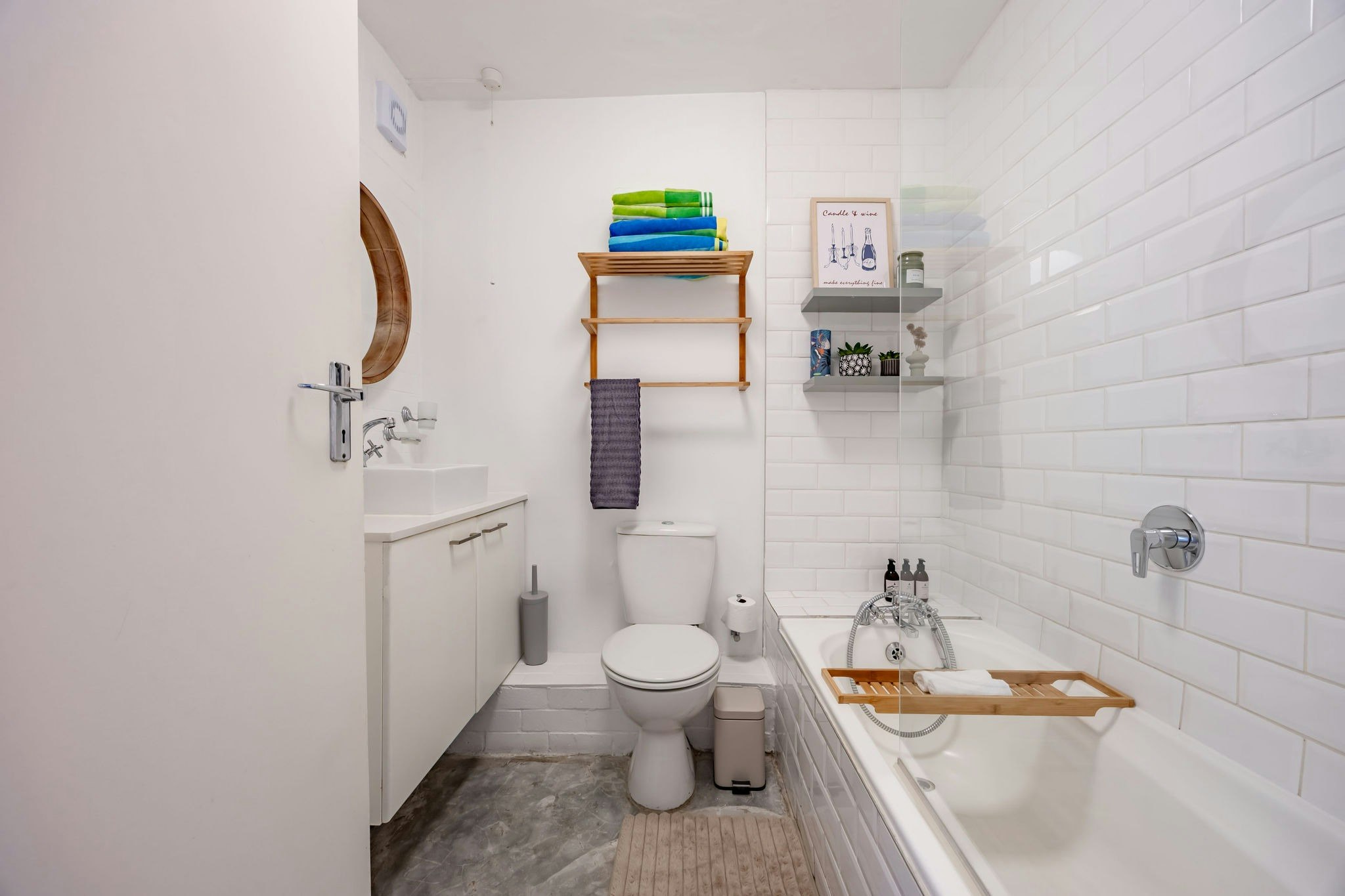 Kalk Coastal Apartment image no 32 of 40