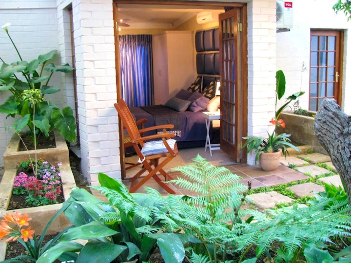 Naudeville Accommodation at Serenity Green Guesthouse | Viya