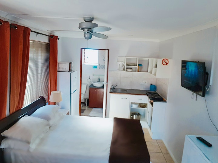 Northern Suburbs Accommodation at Eagles Rest | Viya