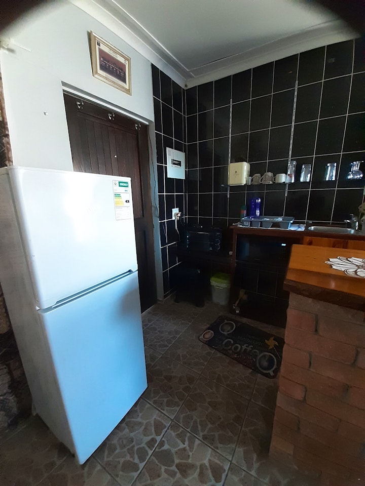 KwaZulu-Natal Accommodation at Gav'z Guesthouse | Viya
