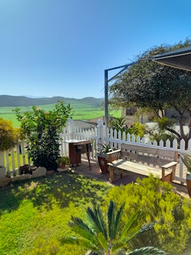 Garden Route Accommodation at Mooisig Oornagverblyf | Viya