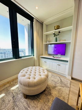 Cape Town Accommodation at Urban Elephant 1618 | Viya