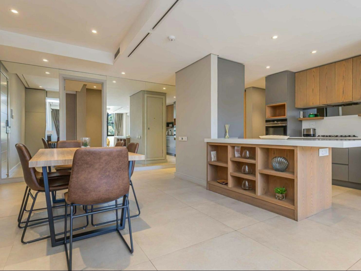 Mountain Marina - Three Bedroom Premier 7 image no 3 of 16
