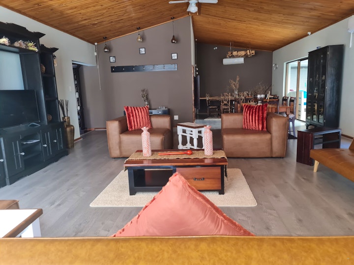 Western Cape Accommodation at Cobra Self-Catering | Viya