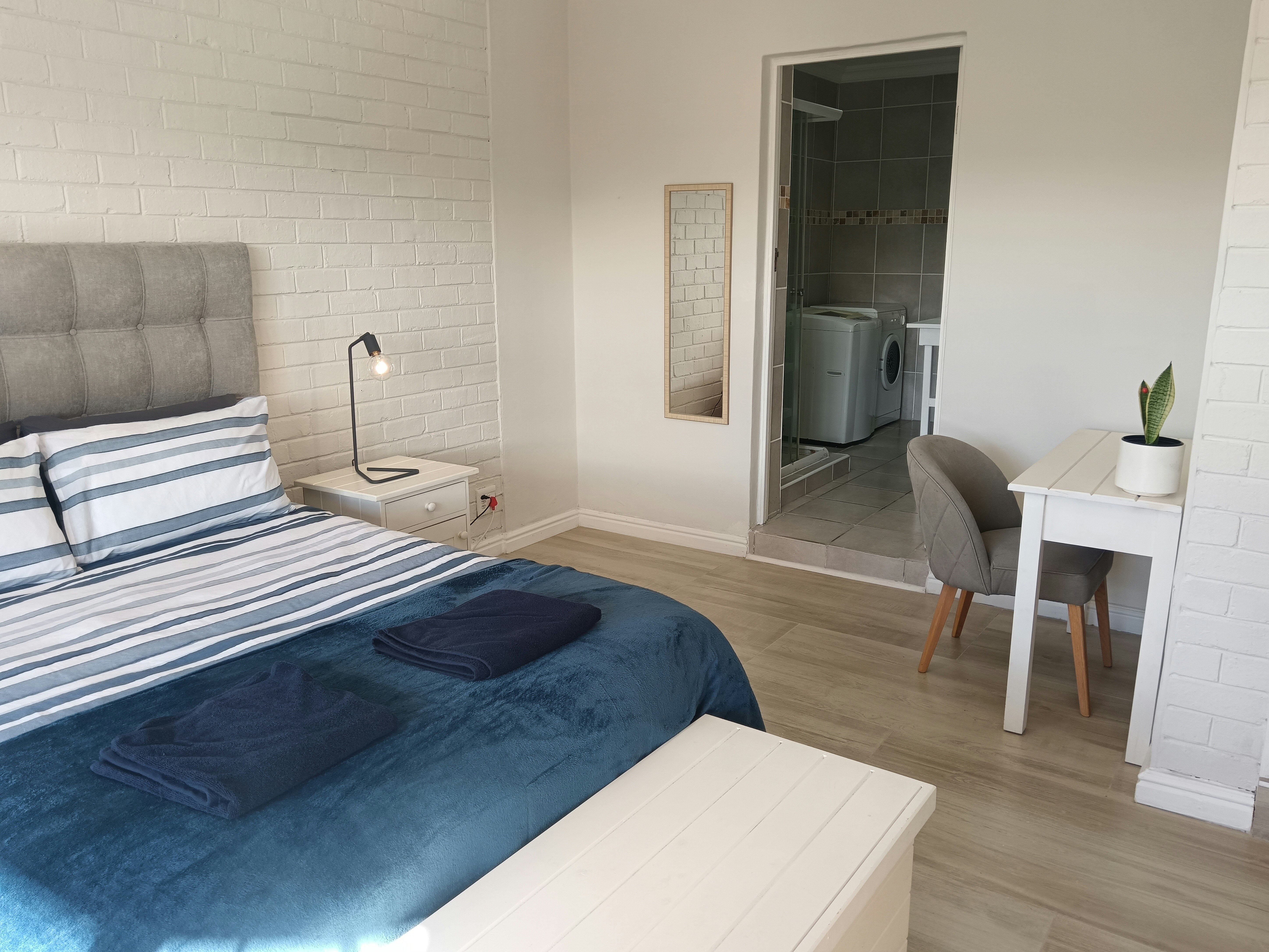 Lazy Days Apartments - JBay @ Point image no 12 of 19