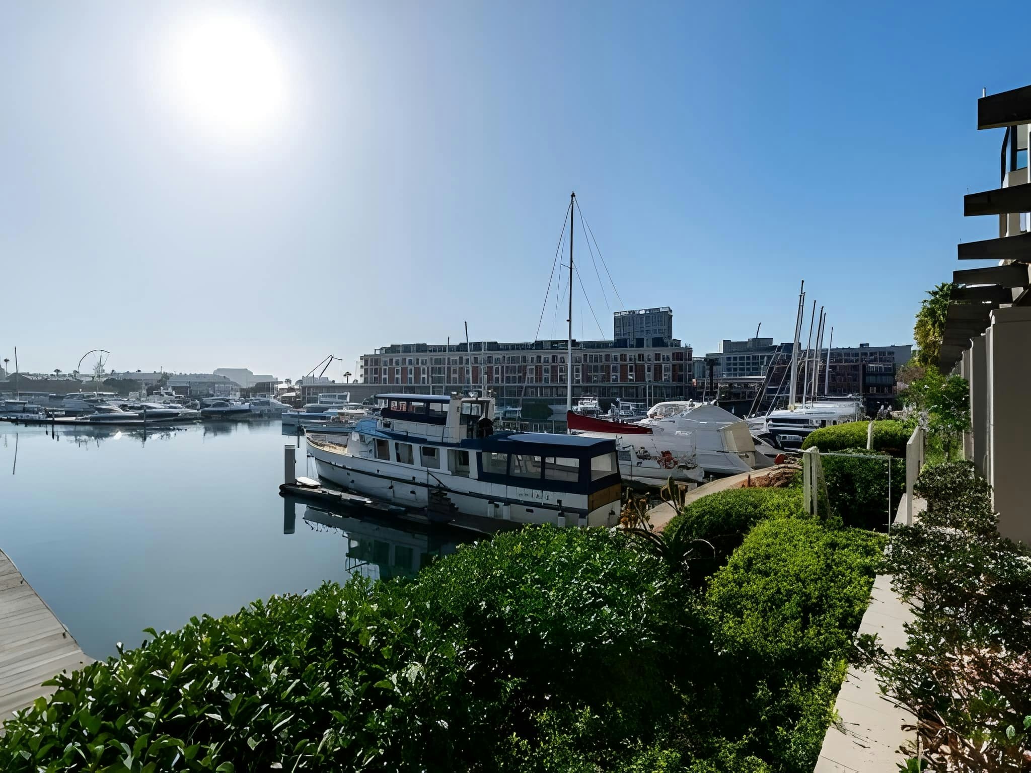 Mountain Marina - Three Bedroom Luxury Premier 3 image no 26 of 26