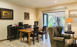 Johannesburg Accommodation at Spacious Cottage | Viya