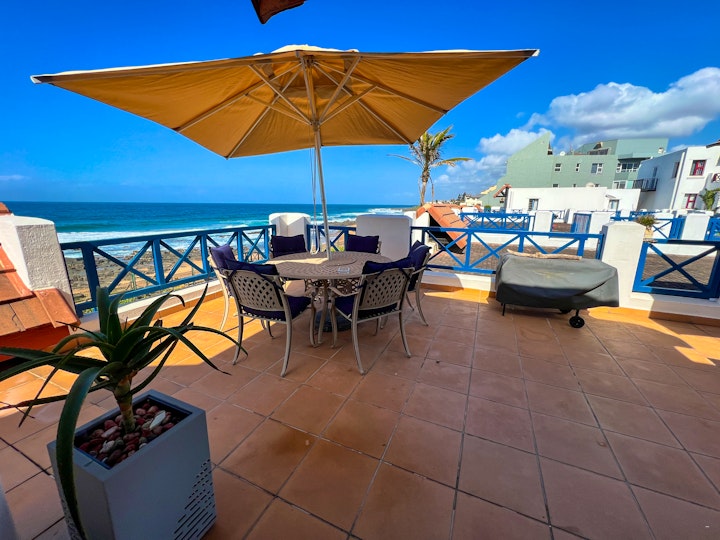 North Coast Accommodation at Le Paradis Beachfront Apartment | Viya