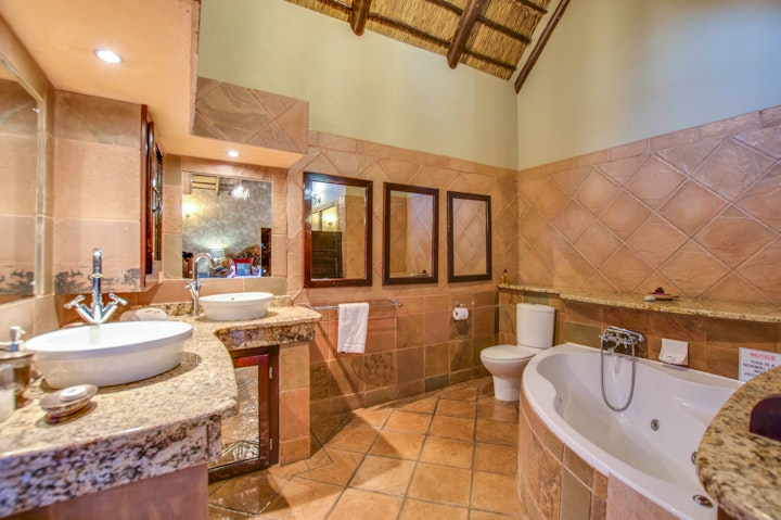 Hartbeespoort Accommodation at Kassaboera Lodge | Viya