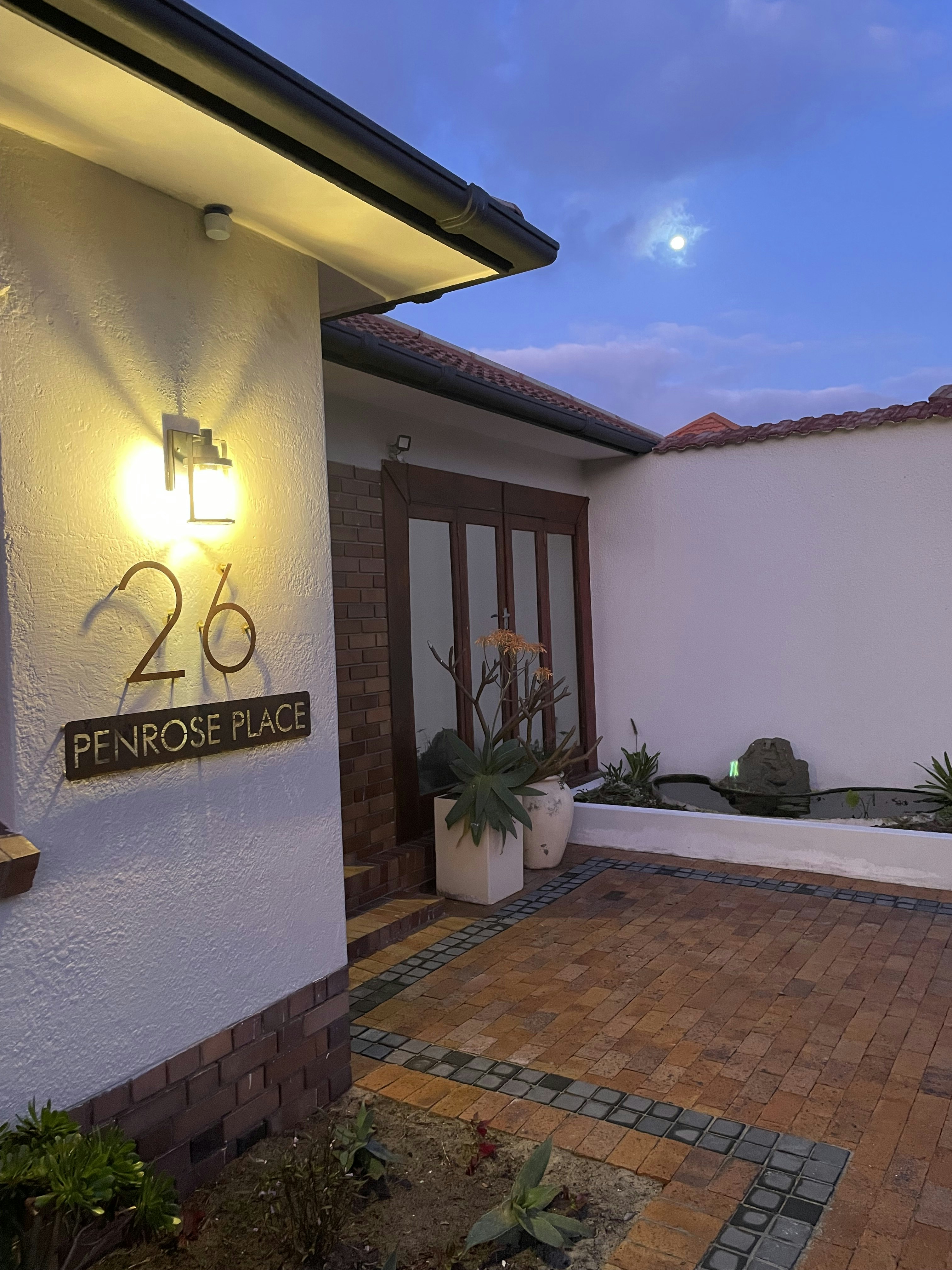 Penrose Place Mountain Room LekkeSlaap