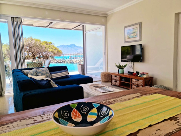 Cape Town Accommodation at The Beach Apartment | Viya