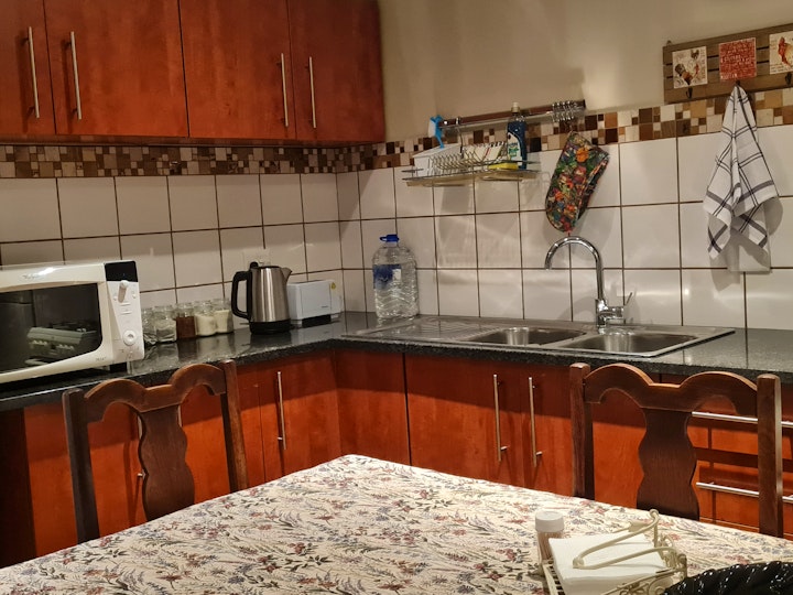 Centurion Accommodation at 282 Guesthouse | Viya