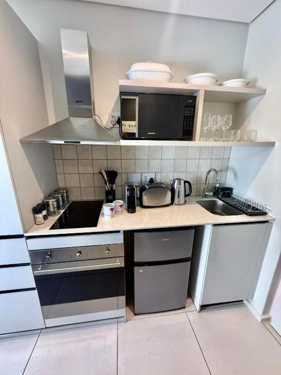 Rose Apartment 410 image no 6 of 11
