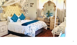 Karoo Accommodation at De Oude Scholen | Viya