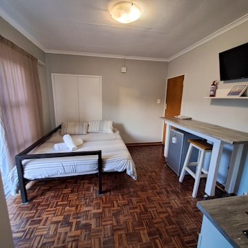 Northern Suburbs Accommodation at  | Viya