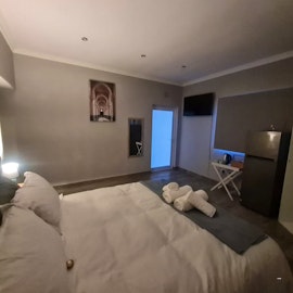 Bloubergstrand Accommodation at  | Viya