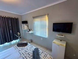 Hartbeespoort Accommodation at Zoltan Guesthouse | Viya