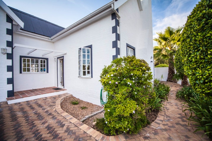 Cape Town Accommodation at Cosimi Guest House | Viya