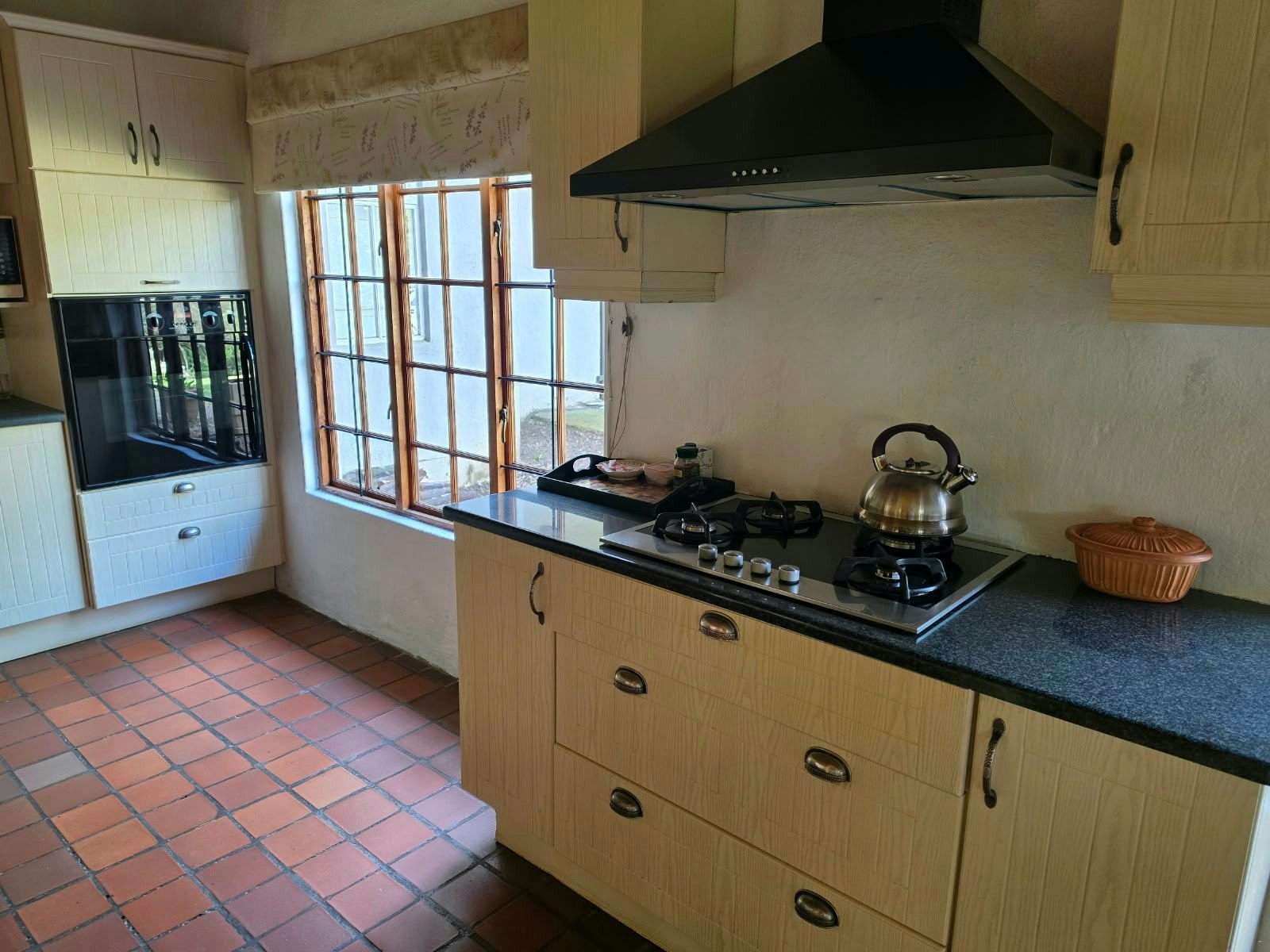 10 Polo Cottage image no 8 of 31
