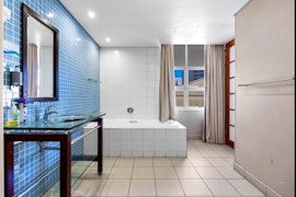 Cape Town Accommodation at Luxe Cape Town Apartment | Viya