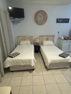 Karoo Accommodation at Wil-Net Slaap | Viya