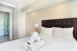 Cape Town Accommodation at The Paragon 317 | Viya