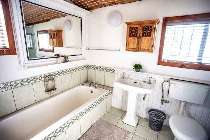 Overberg Accommodation at Mienru House | Viya