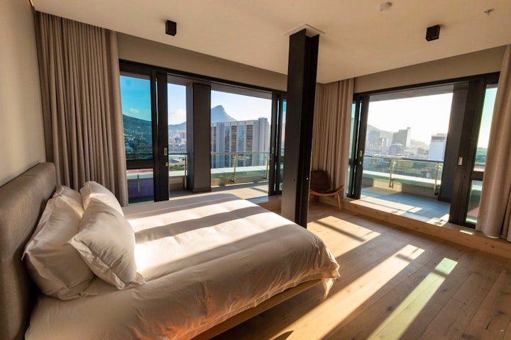 Cape Town Accommodation at The Halyard | Viya