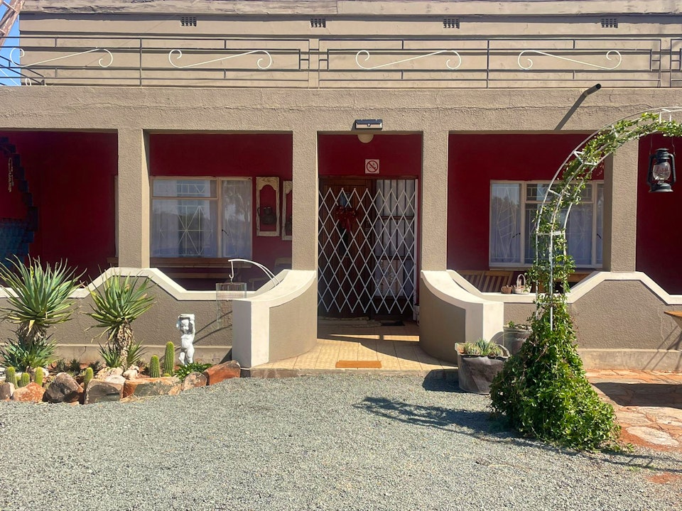 Karoo Accommodation at  | Viya