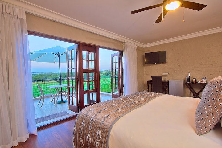 Centurion Accommodation at Leopardsong Manor | Viya