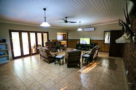 Kruger National Park South Accommodation at Sparrow 615 | Viya