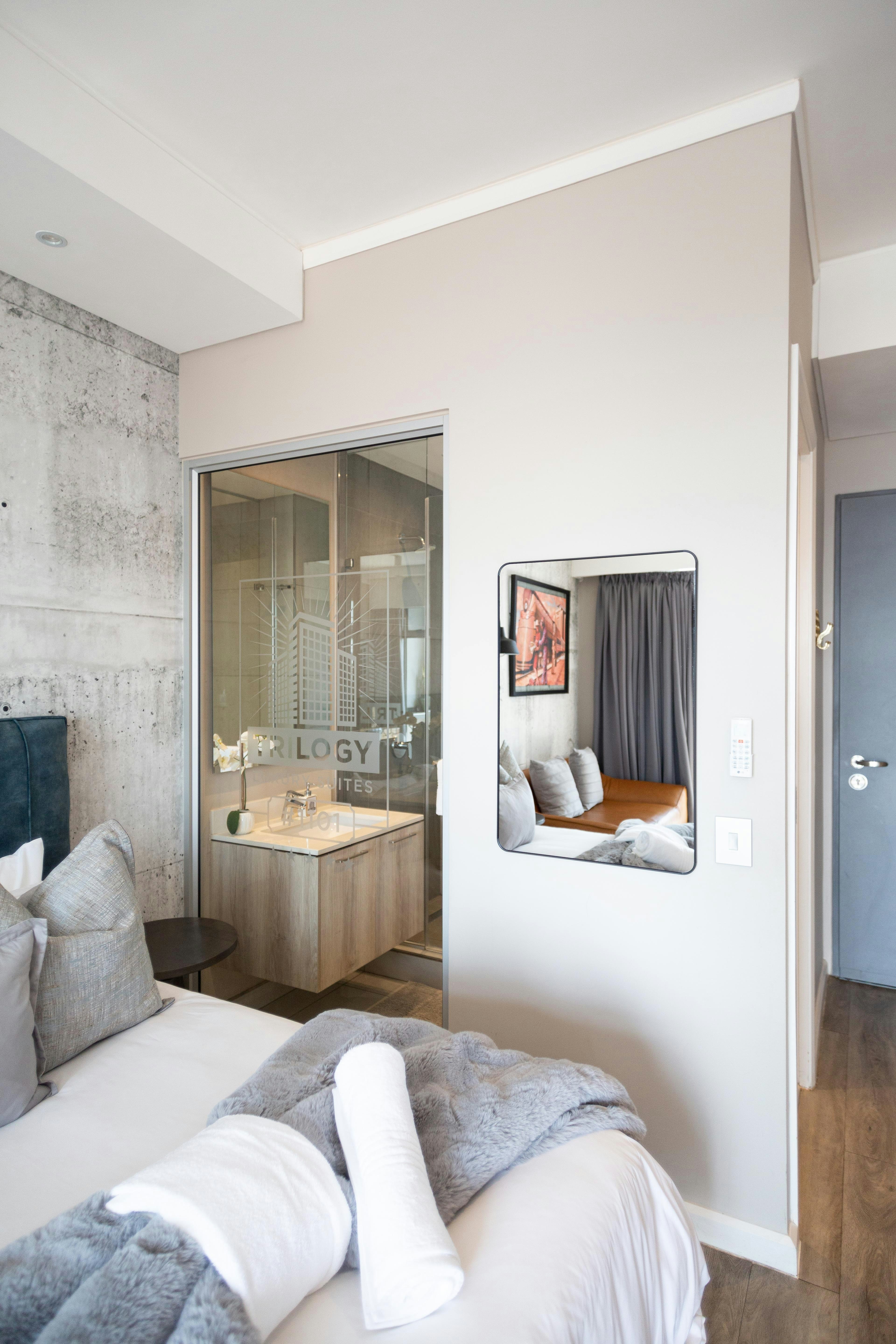 Trilogy Luxury Suites - Apartment 1101 image no 7 of 22