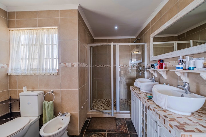 Jeffreys Bay Accommodation at Muzuri | Viya