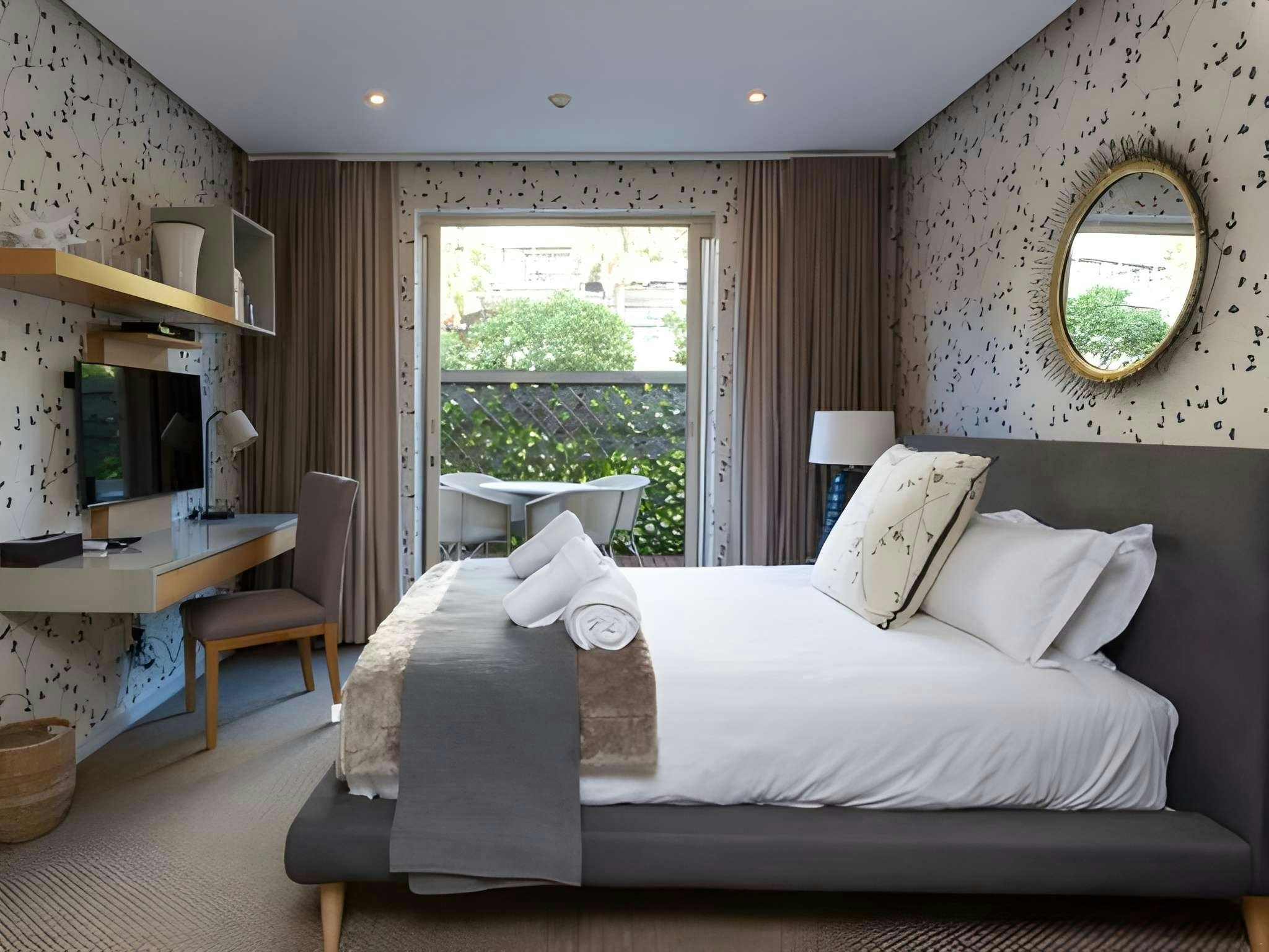 Mountain Marina - Three Bedroom Luxury Premier 3 image no 17 of 26