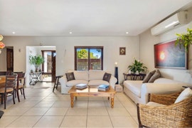 Cape Town Accommodation at African Aviator - Graphite Luxury Self-Catering Accommodation | Viya