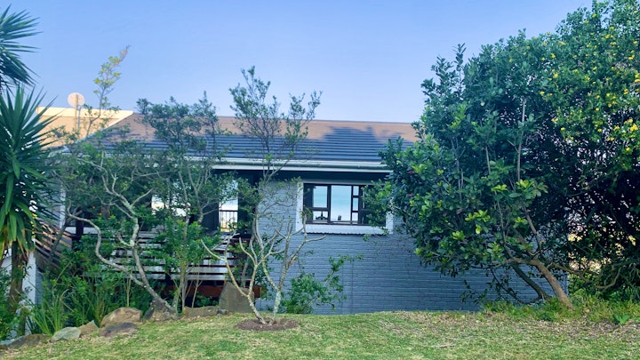 Eastern Cape Accommodation at Dolphin Cottage | Viya