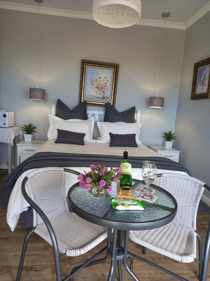 Western Cape Accommodation at Whalecome Guest Suite | Viya