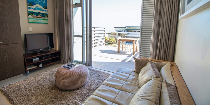 Atlantic Seaboard Accommodation at The Crystal Studio | Viya