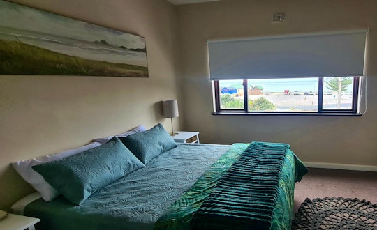 Glencairn Heights Accommodation at  | Viya