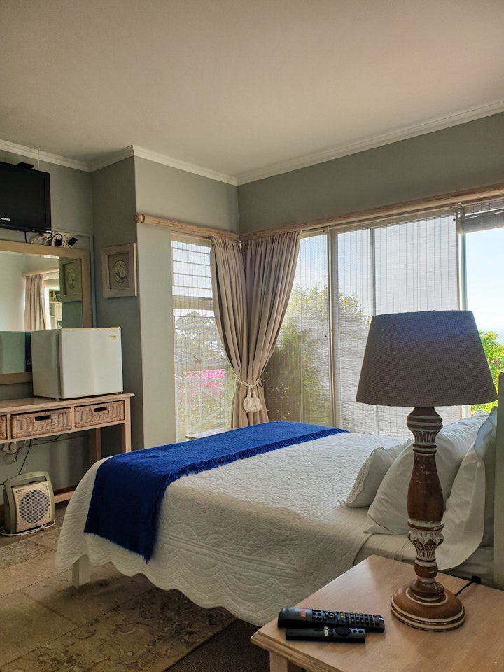 Mossel Bay Accommodation at 3 Colours Blue | Viya