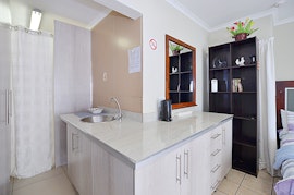 Bloubergstrand Accommodation at  | Viya