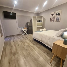 Bloubergstrand Accommodation at  | Viya