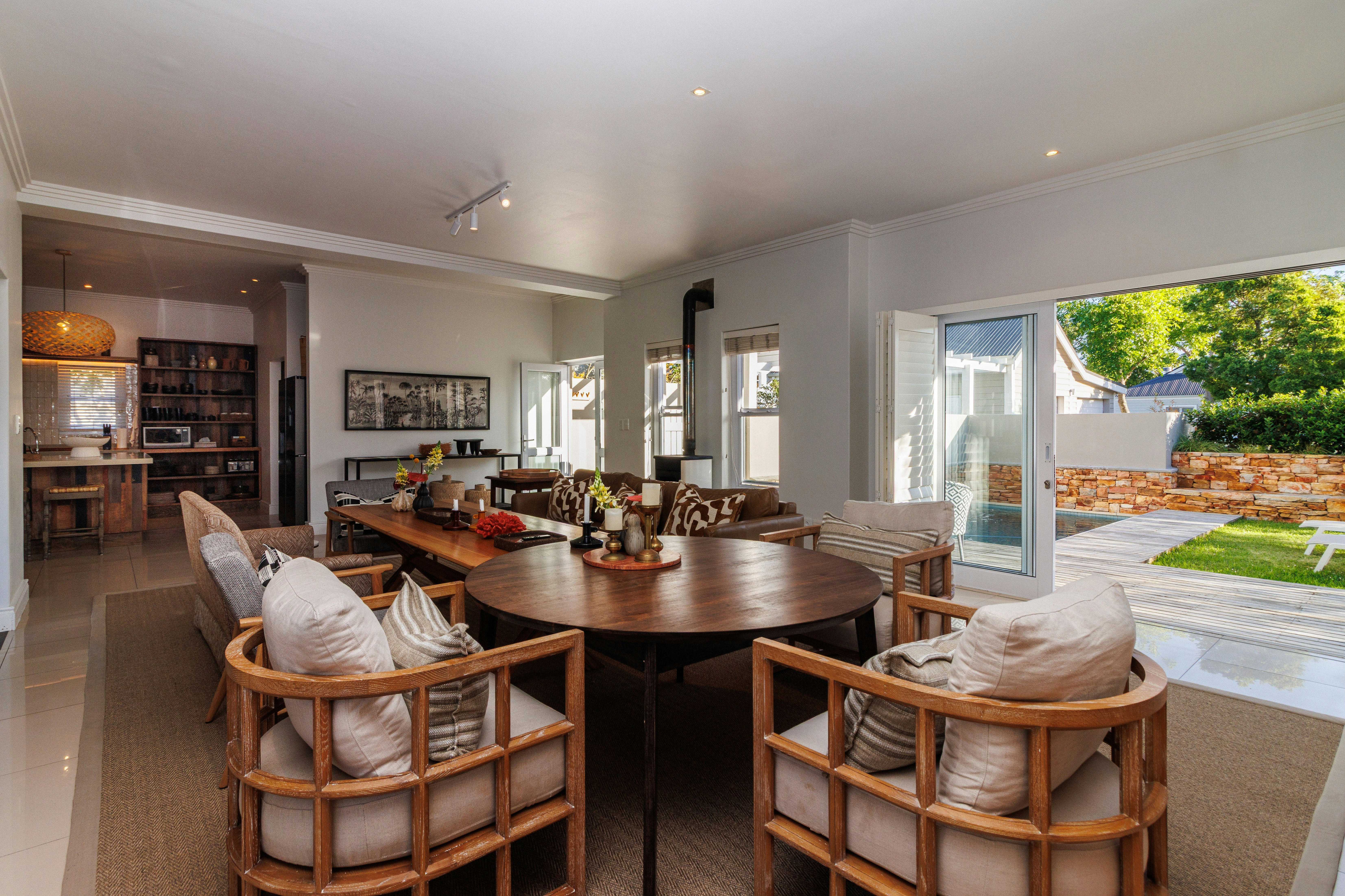 Waterside Resort Villa on Thesen Island image no 1 of 38