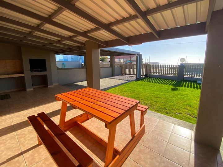 Port Nolloth Accommodation at SeaSide Self-Catering | Viya