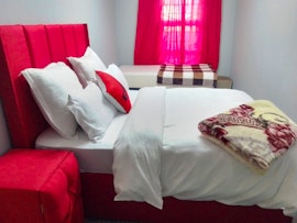 Northern Suburbs Accommodation at Queens and Kings Guesthouse | Viya